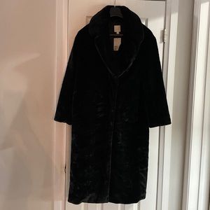 H&M Ladies Faux Fur coat